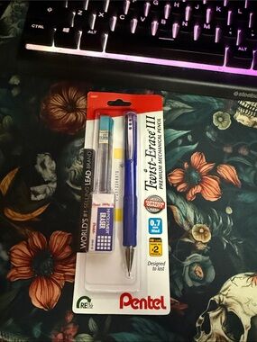Pentel Twist-Erase III Mechanical Pencil 0.7mm Blue - NEW